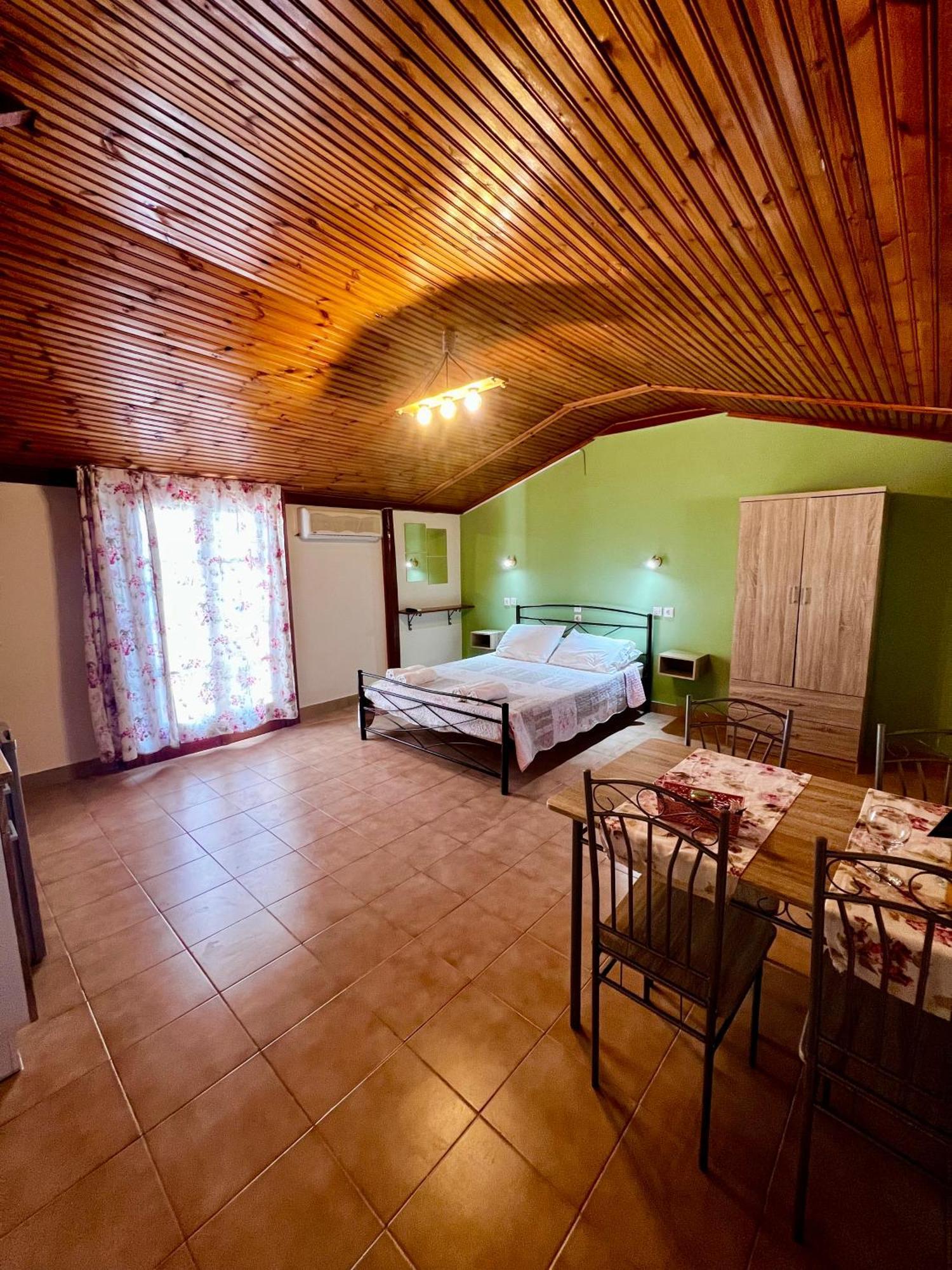 Ocean Front Studios 77 Lourdata (Kefalonia) Exterior foto